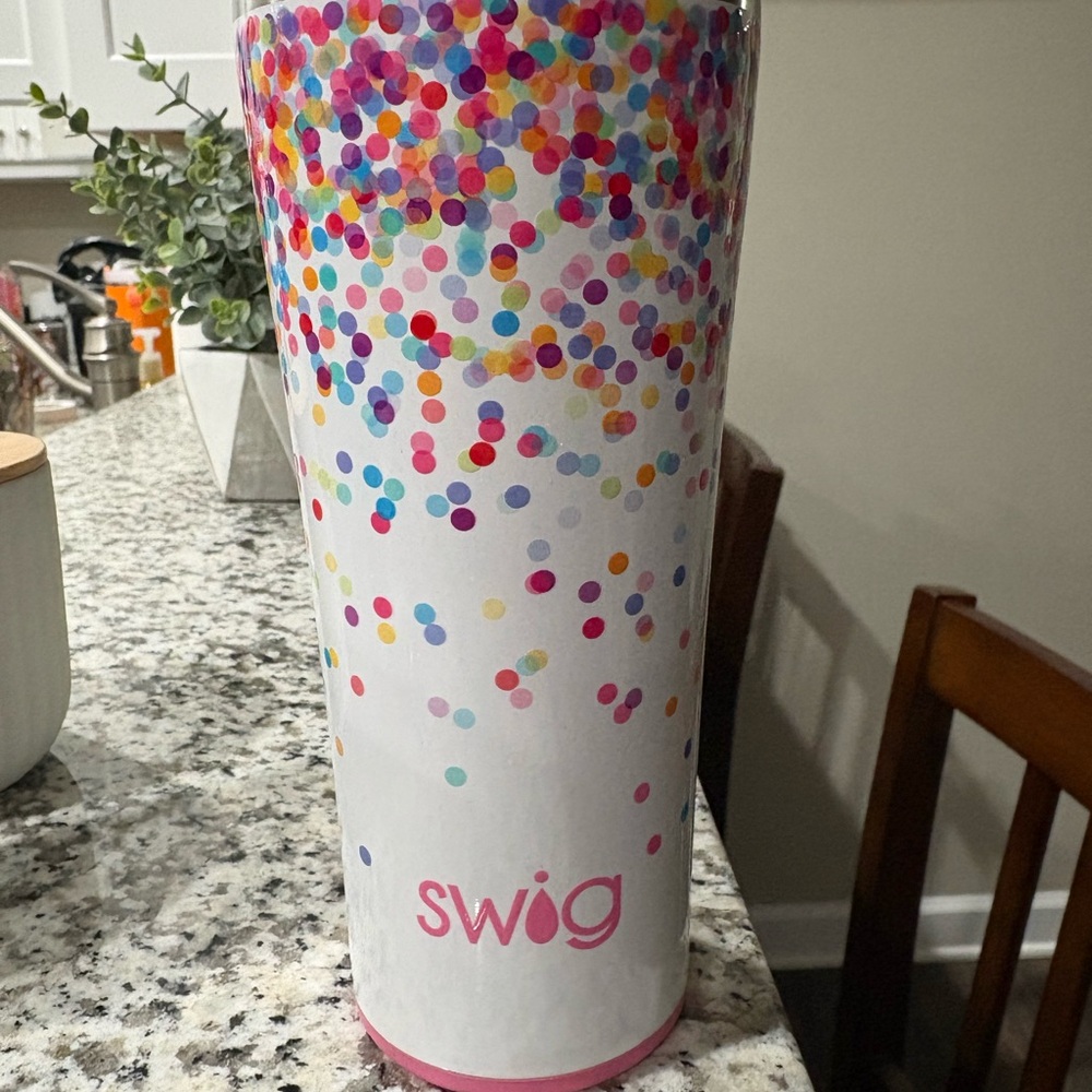 Swig Confetti Tumbler - Colorful Design